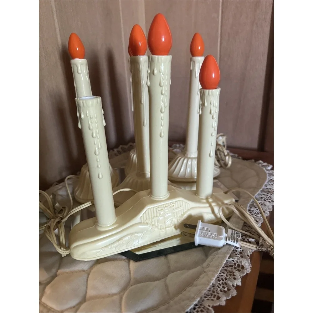 Vintage Electric‎ 3-Light Candolier Candelabra Ivory Plastic Base 9.75